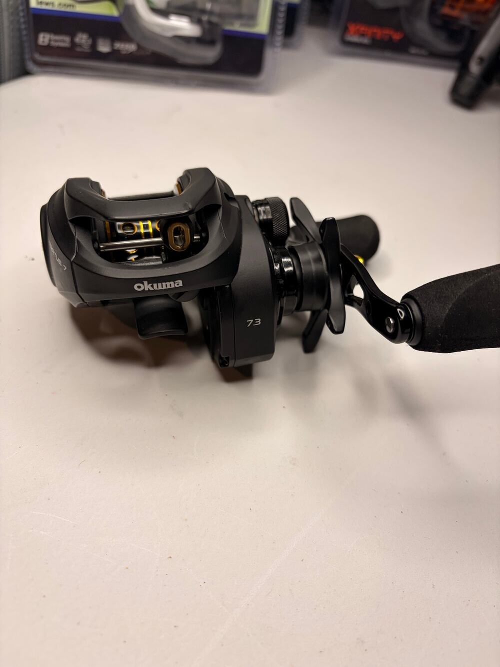 Okuma Stratus 7 Baitcast Reel - Left Hand